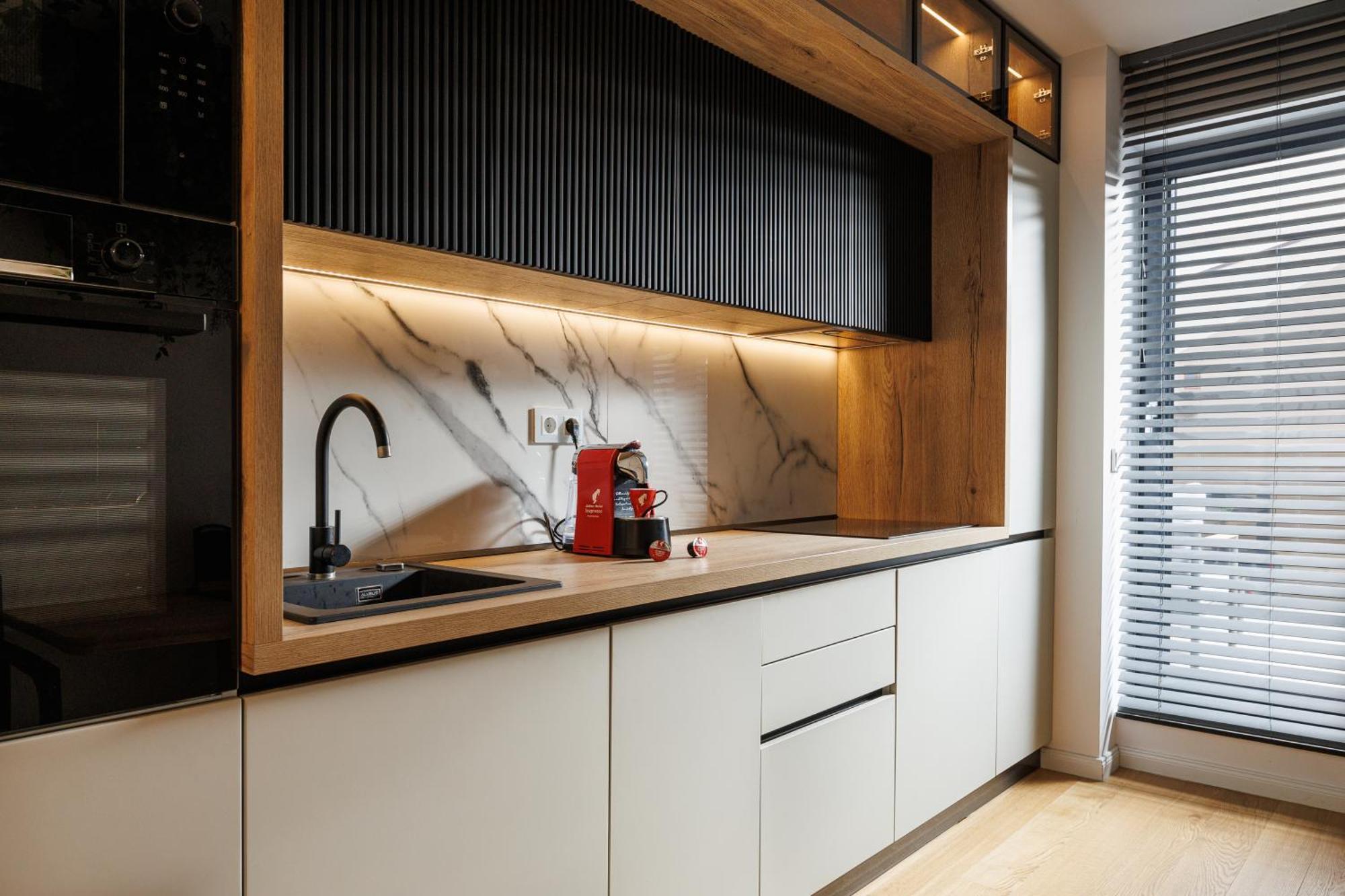 Pure Living Apartment W. Private Parking Брашов Екстер'єр фото
